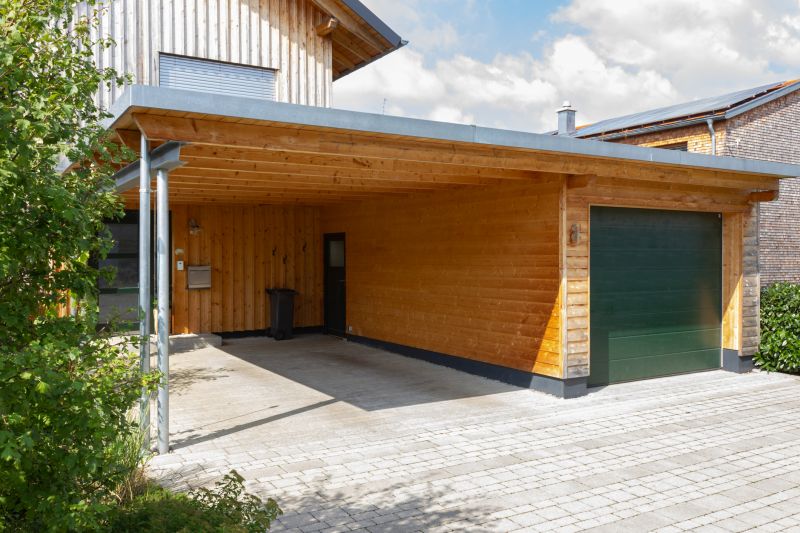 Traditional Detached Garage