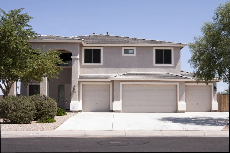 Multi-car Detached Garage