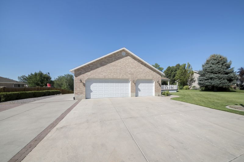 Garage Installation in Las Vegas, NV
